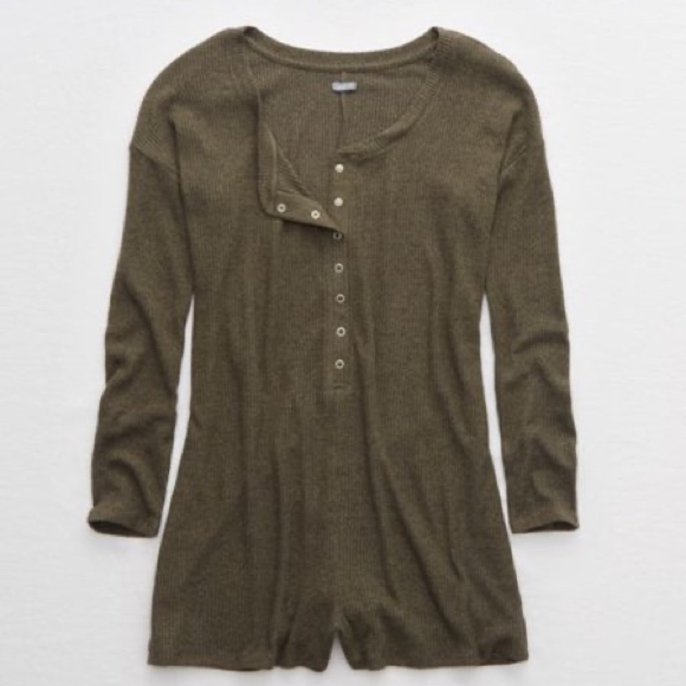 Ribbed Henley Oversized Sleep Romper